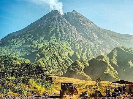 merapi volacno, merapi jeep tour, lava tour merapi, Yogyakarta Motorbike Tour