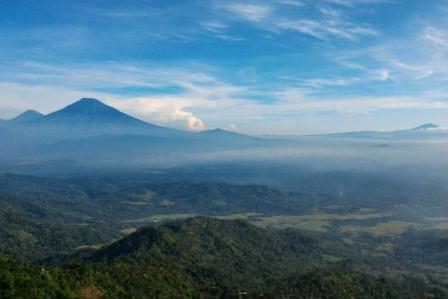 suroloyo peak