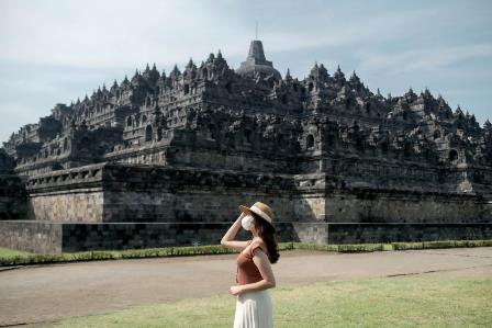 cheap yogyakarta packages, Tips Berwisata di Yogyakarta, borobudur temple compound, borobudur temple, how to get borobudur temple from yogyakarta, borobudur